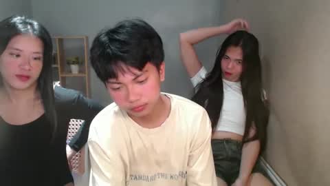    online show from 01-07-25, 01:03