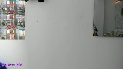 Snapshot of lady_miss___ chatting on 04-22-26, 12:18 lady_miss___ online show from 04-22-26, 12:18