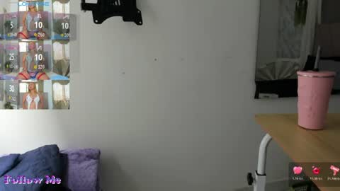 Snapshot of lady_miss___ chatting on 06-27-26, 12:22 lady_miss___ online show from 06-27-26, 12:22