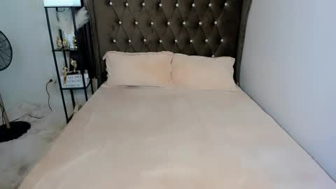 lady_moriseth online show from 03-25-26, 05:24