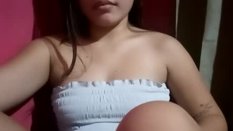 Snapshot of lady_rose19 chatting on 03-05-26, 02:46 kitty online show from 03-05-26, 02:46