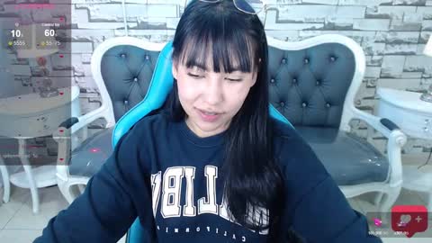 Lady Violet Bridgerton online show from 01-26-25, 05:44