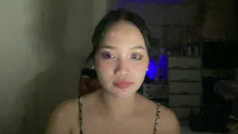 Snapshot of lady_yuki chatting on 09-25-25, 02:43 yuki hermosa online show from 09-25-25, 02:43