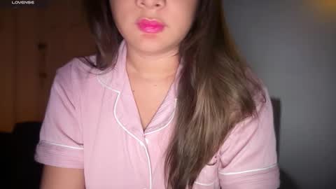 Snapshot of ladybird21 chatting on 01-10-26, 01:57 Aria online show from 01-10-26, 01:57