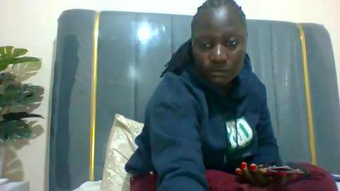 Snapshot of ladyblossoms19 chatting on 12-01-24, 05:02 lindah32 online show from 12-01-24, 05:02