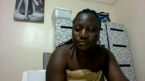Snapshot of ladyblossoms19 chatting on 01-02-25, 08:13 lindah32 online show from 01-02-25, 08:13