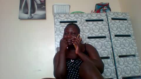 Snapshot of ladyblossoms19 chatting on 01-04-25, 12:38 lindah32 online show from 01-04-25, 12:38