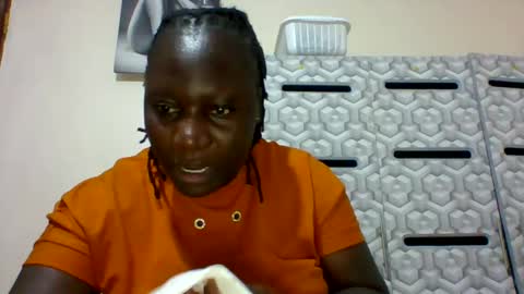Snapshot of ladyblossoms19 chatting on 01-23-25, 09:39 lindah32 online show from 01-23-25, 09:39