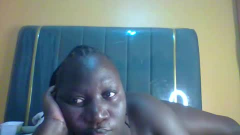 Snapshot of ladyblossoms19 chatting on 10-01-25, 08:37 lindah32 online show from 10-01-25, 08:37
