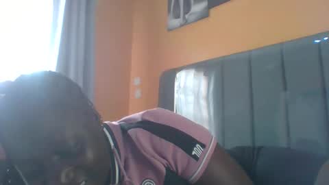 lindah32 online show from 11-24-25, 10:48