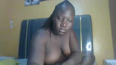 Snapshot of ladyblossoms19 chatting on 01-07-26, 05:59 lindah32 online show from 01-07-26, 05:59