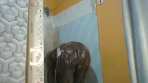 Snapshot of ladyblossoms19 chatting on 02-04-26, 09:31 lindah32 online show from 02-04-26, 09:31