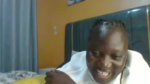 lindah32 online show from 03-31-26, 06:52