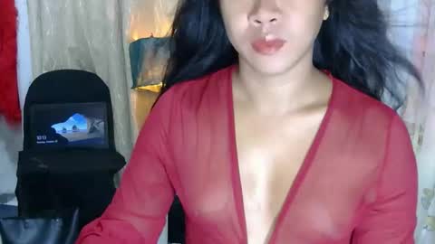 Snapshot of ladyboa chatting on 10-20-25, 05:13 Lady B online show from 10-20-25, 05:13