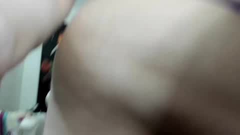 ladyboom18 online show from 10-02-25, 07:21