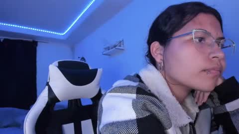  Lady  online show from 01-26-25, 03:27