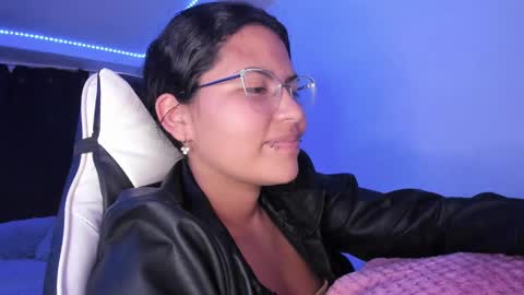  Lady  online show from 01-27-25, 02:31