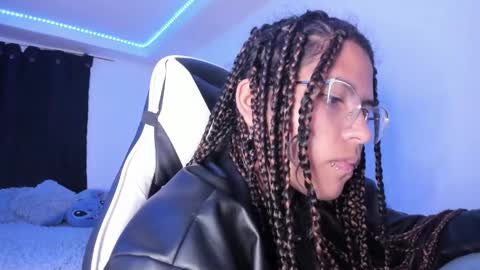  Lady  online show from 02-07-25, 06:03