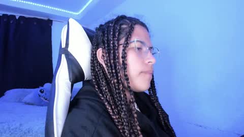  Lady  online show from 02-09-25, 08:11