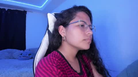  Lady  online show from 03-02-25, 07:10