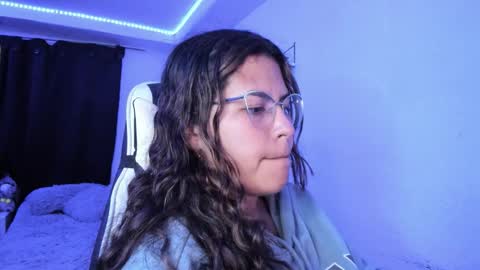  Lady  online show from 03-17-26, 01:10