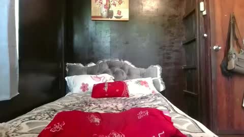 Rhea online show from 10-18-25, 02:47