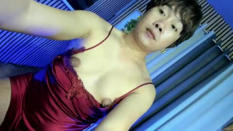 Snapshot of ladyfox_95 chatting on 06-20-26, 03:15 ask me online show from 06-20-26, 03:15