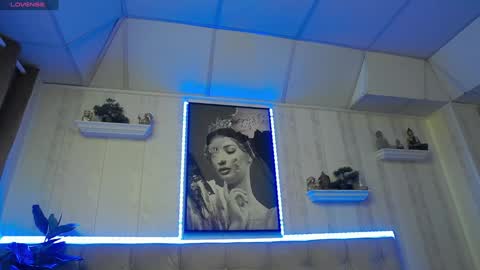  Lady Jeen    Back on Sunday 8th of December online show from 02-06-25, 02:04