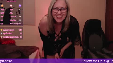 Snapshot of ladylanaxo chatting on 02-18-25, 05:21 Next Stream online show from 02-18-25, 05:21