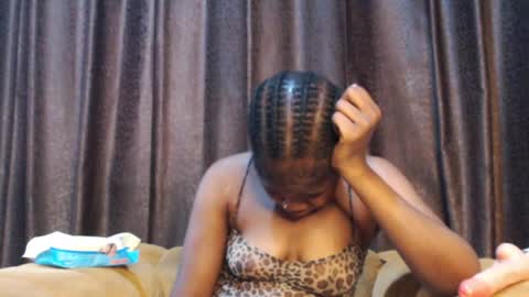 Snapshot of ladylilasexy chatting on 04-24-26, 01:02 sexylila online show from 04-24-26, 01:02