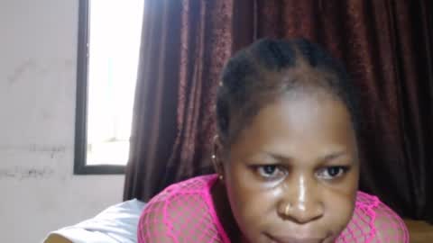Snapshot of ladylilasexy chatting on 04-25-26, 02:14 sexylila online show from 04-25-26, 02:14