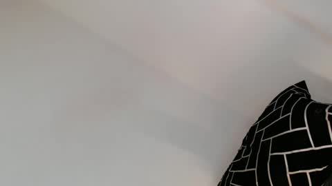 its Katniss online show from 10-18-25, 02:40