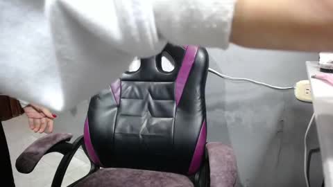 ladynemesis00 online show from 11-28-25, 11:07