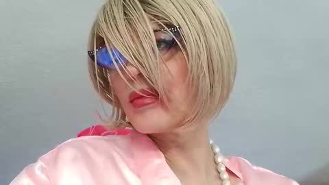 Oxana online show from 01-16-26, 04:27