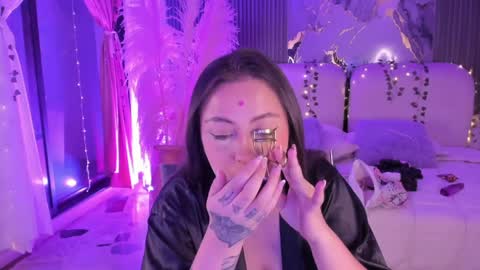 Lady  online show from 03-27-26, 06:30