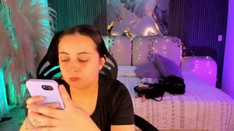 Snapshot of ladysweetts chatting on 07-09-26, 03:54 Lady online show from 07-09-26, 03:54