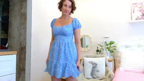 Maria online show from 07-15-26, 02:17