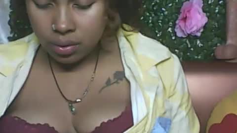 Snapshot of ladyxsnakes chatting on 09-22-25, 04:09 LadyXSnakes online show from 09-22-25, 04:09