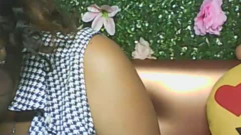 Snapshot of ladyxsnakes chatting on 09-24-25, 08:17 LadyXSnakes online show from 09-24-25, 08:17