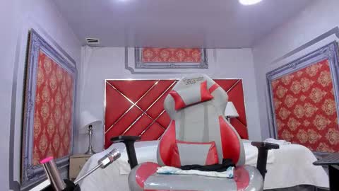 Ladyy Scarlett online show from 12-01-25, 11:59