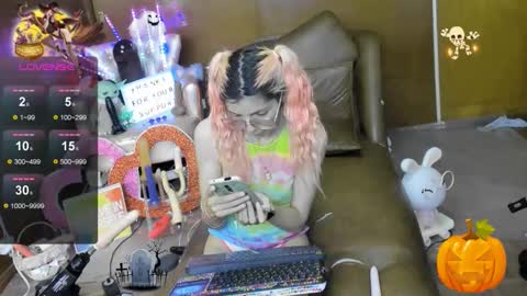 Skinnygirl online show from 11-02-25, 07:05