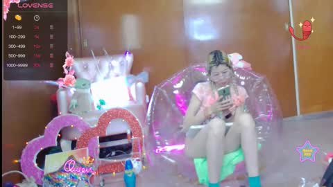 Skinnygirl online show from 02-10-26, 01:10