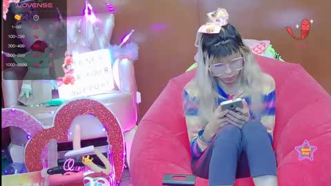 Skinnygirl online show from 04-04-26, 11:13