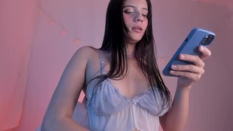 laura online show from 03-31-26, 08:26