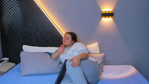    online show from 03-31-26, 10:32