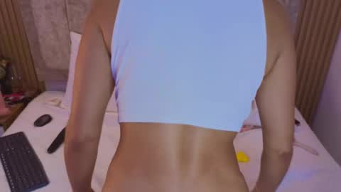 laiamilf online show from 02-13-25, 03:07