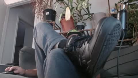 Snapshot of laidback_and_chill chatting on 12-05-24, 05:15 Rick online show from 12-05-24, 05:15