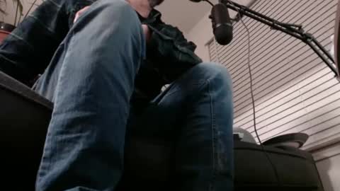 Snapshot of laidback_and_chill chatting on 01-14-25, 05:51 Rick online show from 01-14-25, 05:51