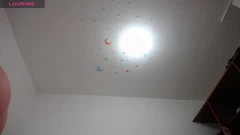 Snapshot of laila_laly chatting on 01-06-25, 09:43 Leila Laly online show from 01-06-25, 09:43