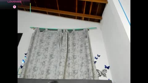 Snapshot of laila_laly chatting on 04-29-26, 03:49 Leila Laly online show from 04-29-26, 03:49